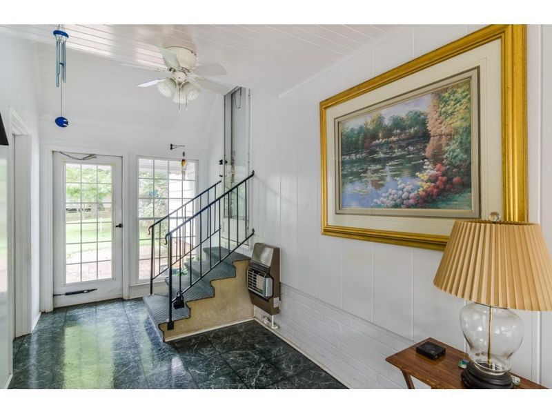 454 Tarleton Ave, Burlington, NC 27215