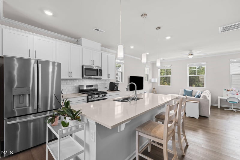 455 Deercroft Dr, Apex, NC 27539