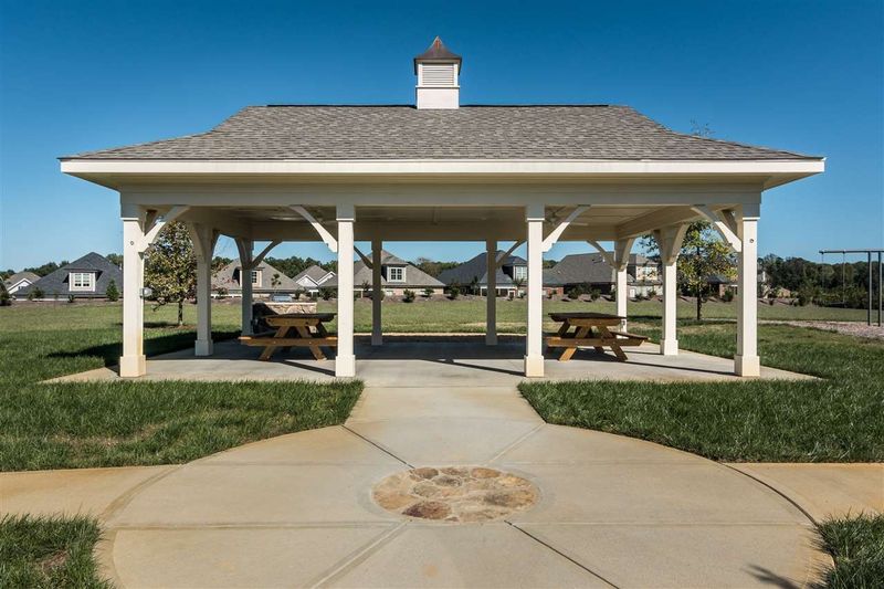 455 Skybluff Cir, Fuquay Varina, NC 27526