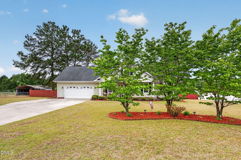 4552 Canasta Ct, Hope Mills, NC 28348