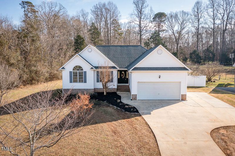 4552 Springbrook Dr, Burlington, NC 27215