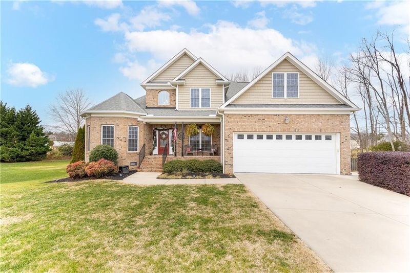 4559 Freedom Dr, Burlington, NC 27215