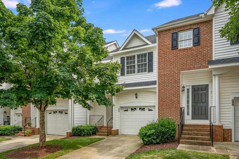 4559 Treerose Way, Raleigh, NC 27606