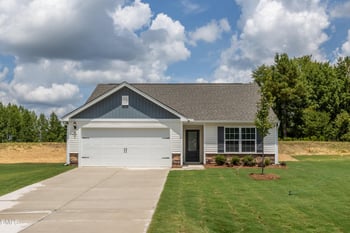 456 Chedworth Dr, Angier, NC 27501