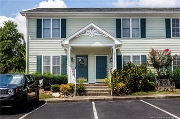 456 Cityview Ln, Fayetteville, NC 28301