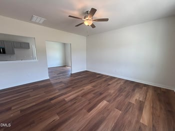 456 Finch Ln, Four Oaks, NC 27524