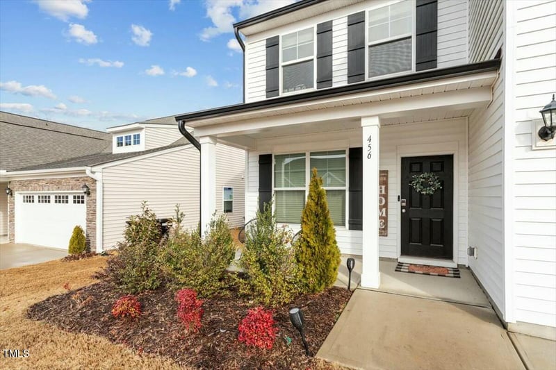 456 Highview Dr, Benson, NC 27504