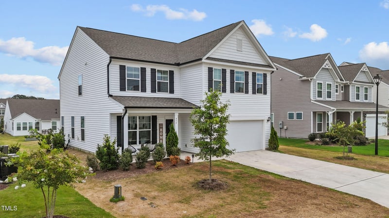 456 Highview Dr, Benson, NC 27504