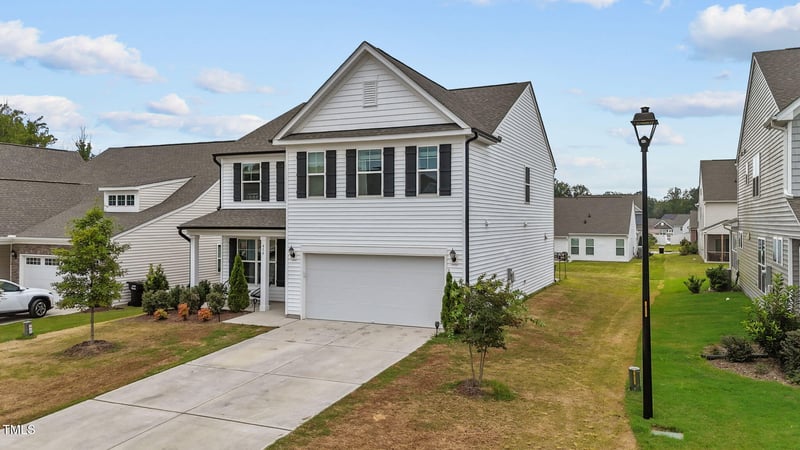 456 Highview Dr, Benson, NC 27504