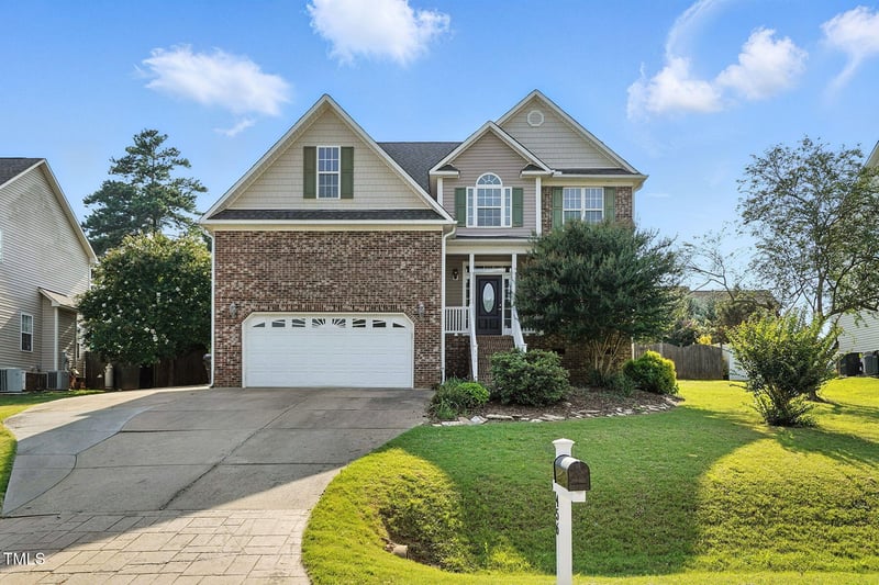 456 Majestic Oak Dr, Garner, NC 27529