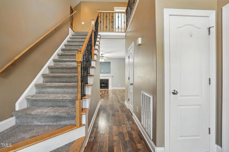 456 Majestic Oak Dr, Garner, NC 27529