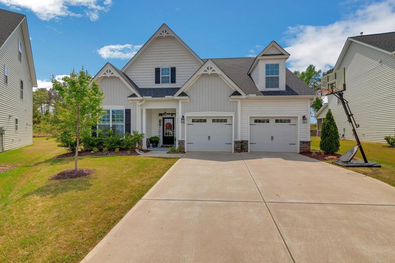 456 Mallard Loop Dr, Clayton, NC 27527