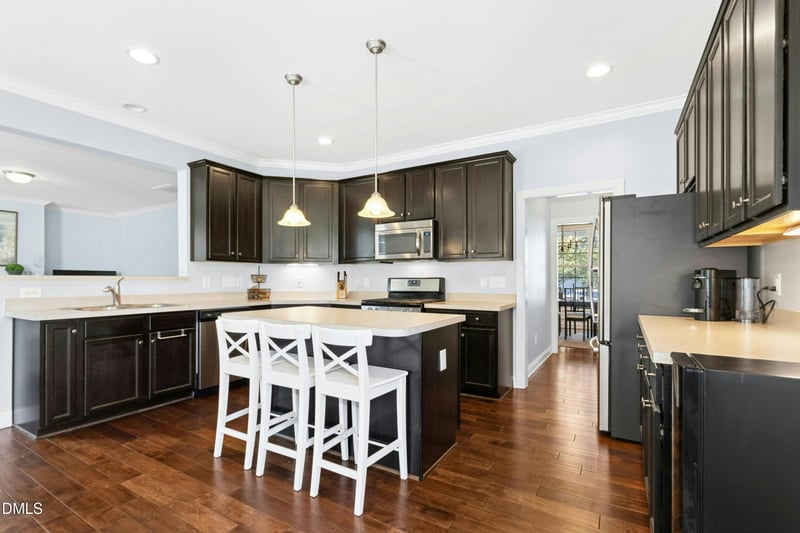 456 Stonewall Dr, Mebane, NC 27302