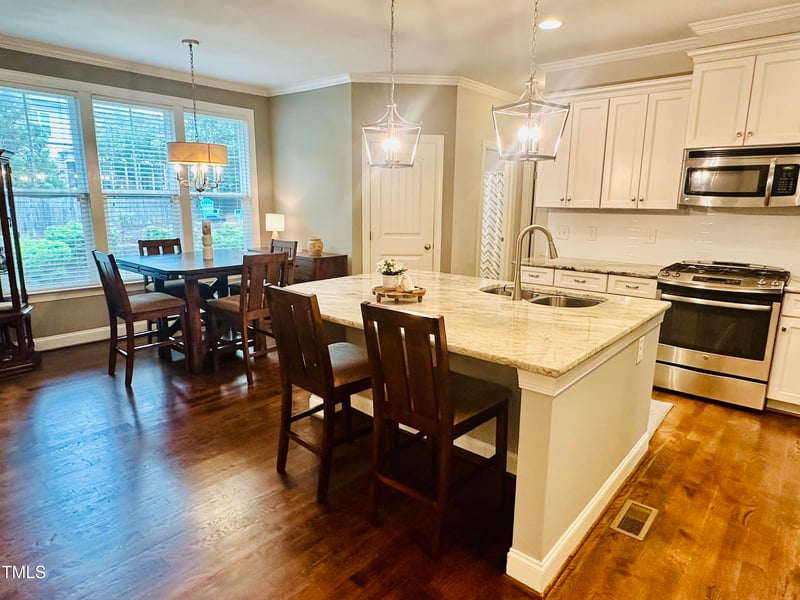 4562 Brighton Ridge Dr, Apex, NC 27539
