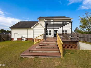 4565 Canasta Ct, Hope Mills, NC 28348