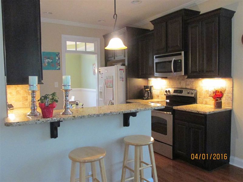 457 Crestdale Dr, Clayton, NC 27520