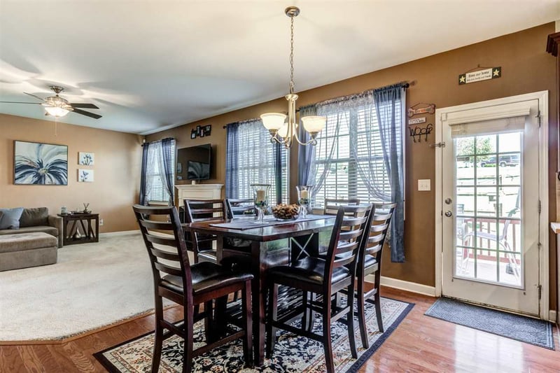 457 Oak Alley Trl, Clayton, NC 27527