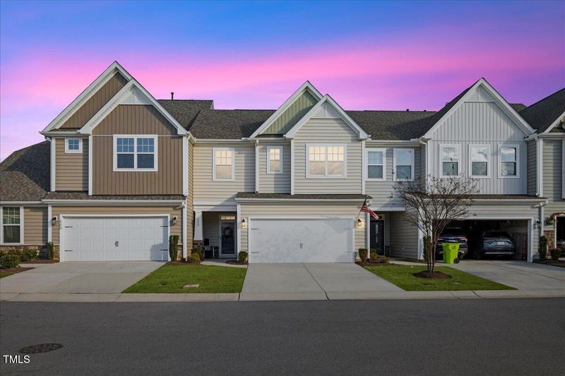458 Shale Creek Dr, Durham, NC 27703