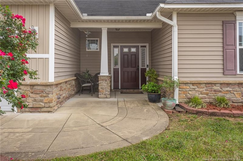 458 Wood Point Dr, Lillington, NC 27546