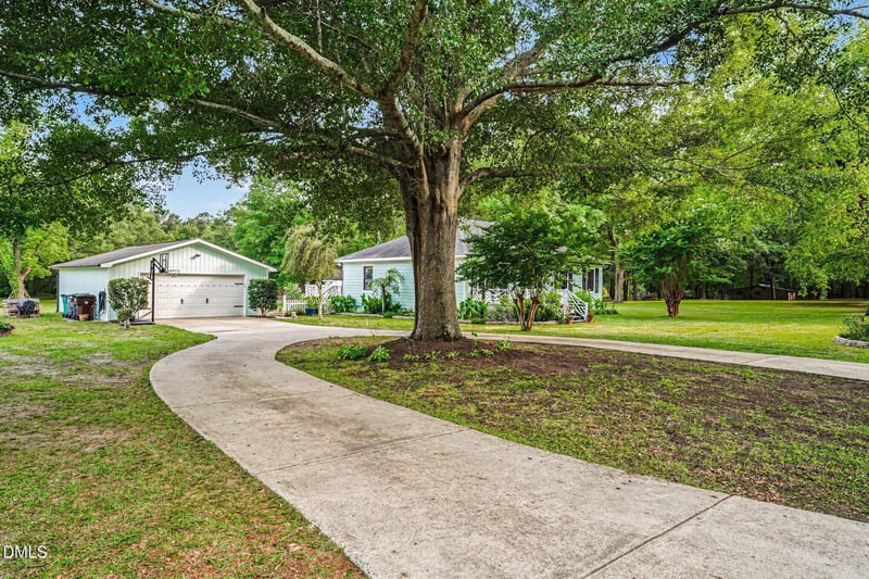 4580 Mill St, Hope Mills, NC 28348
