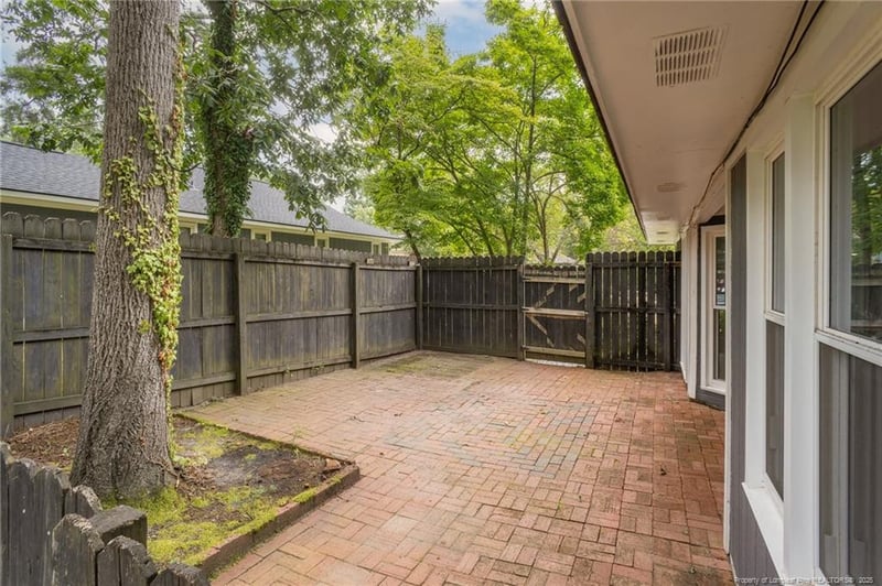 4583 Oakfield Ct, Fayetteville, NC 28314