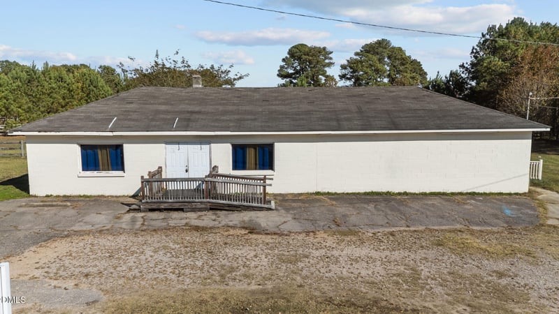 4586 Nc 39 Hw, Louisburg, NC 27549