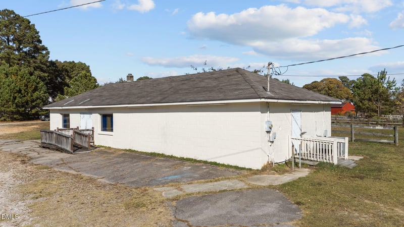 4586 Nc 39 Hw, Louisburg, NC 27549