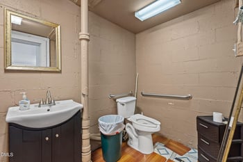 4586 Nc 39 Hw, Louisburg, NC 27549