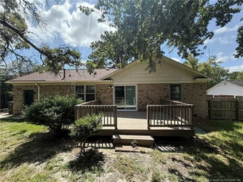 459 Bayshore Dr, Fayetteville, NC 28311