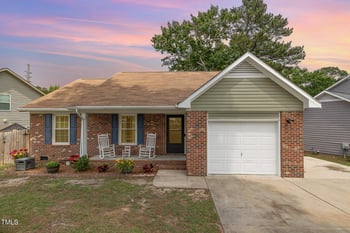 459 Brandermill Rd, Fayetteville, NC 28314