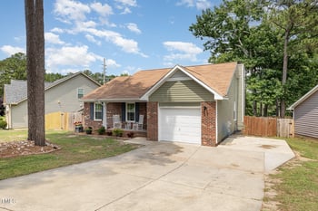 459 Brandermill Rd, Fayetteville, NC 28314
