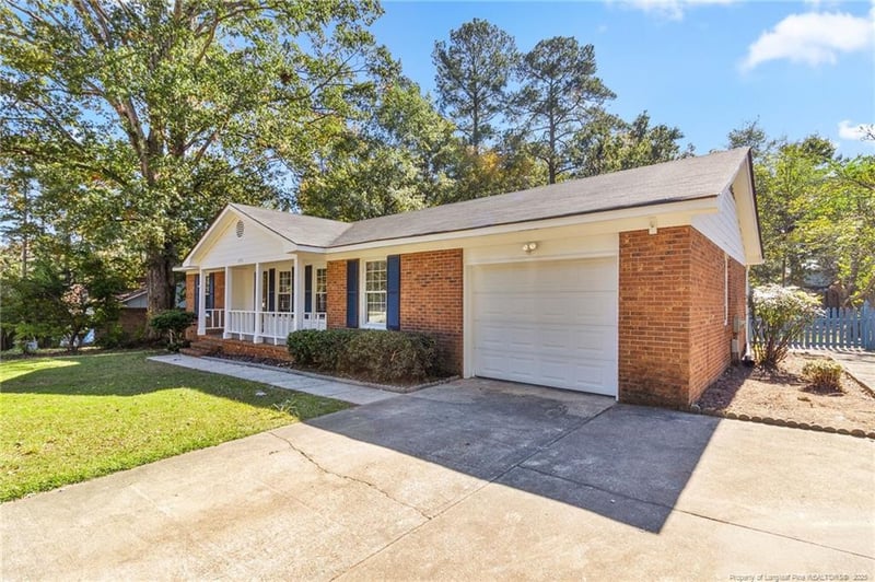 4591 Ferncreek Dr, Fayetteville, NC 28314