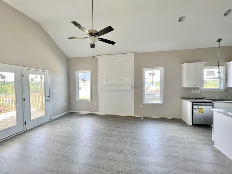 4596 Debnam Rd, Zebulon, NC 27597