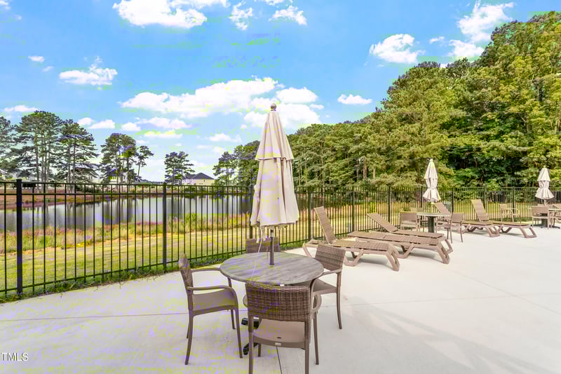 46 Black Walnut Dr, Garner, NC 27529