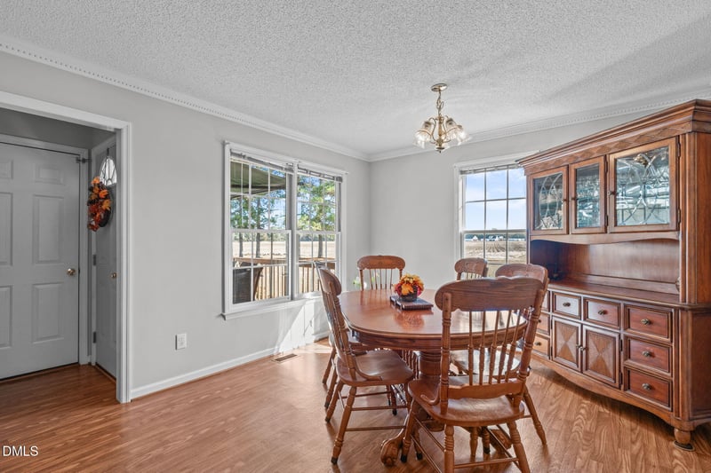 46 Budd Godwin Ln, Dunn, NC 28334