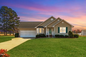 46 Budd Godwin Ln, Dunn, NC 28334