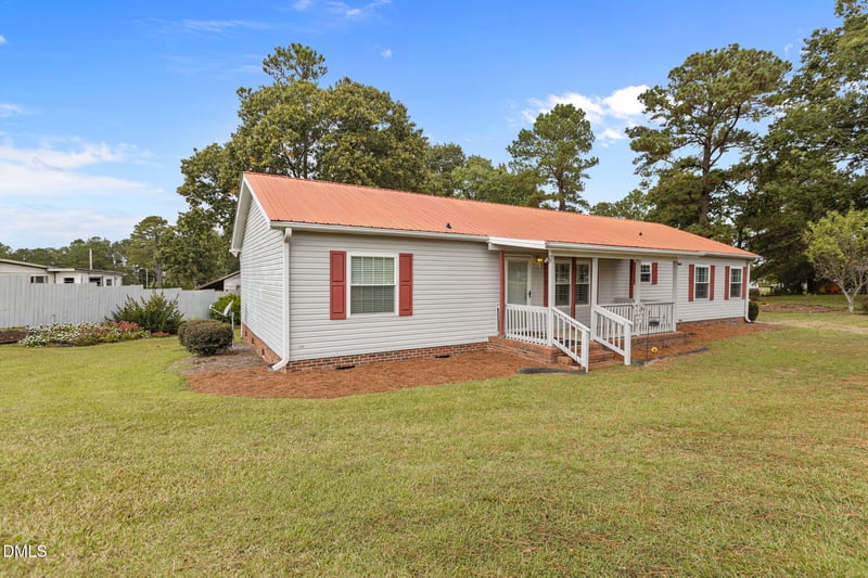 46 Carroll Davis Ln, Holly Springs, NC 27540