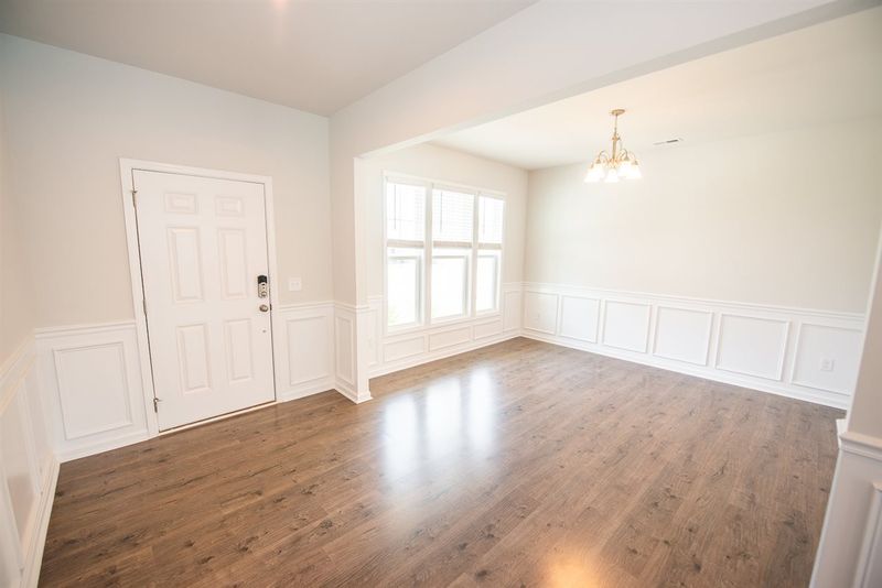 46 Cecina Ct #104, Clayton, NC 27527