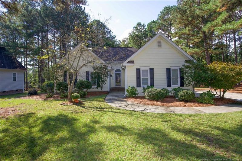 46 Crown Point, Sanford, NC 27332
