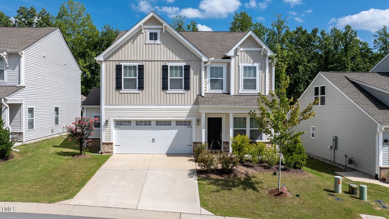 46 Curling Creek Dr, Clayton, NC 27527