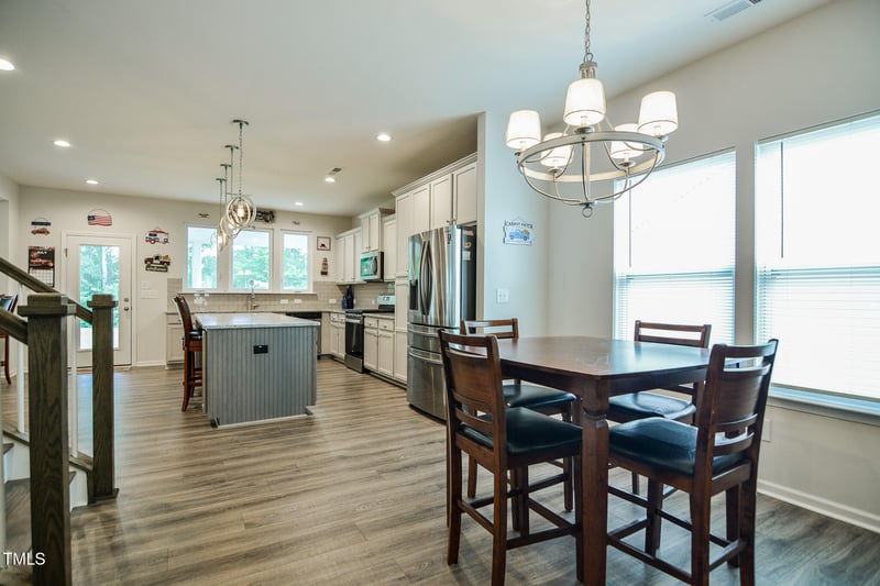 46 Curling Creek Dr, Clayton, NC 27527