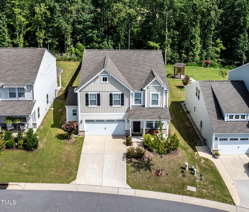 46 Curling Creek Dr, Clayton, NC 27527