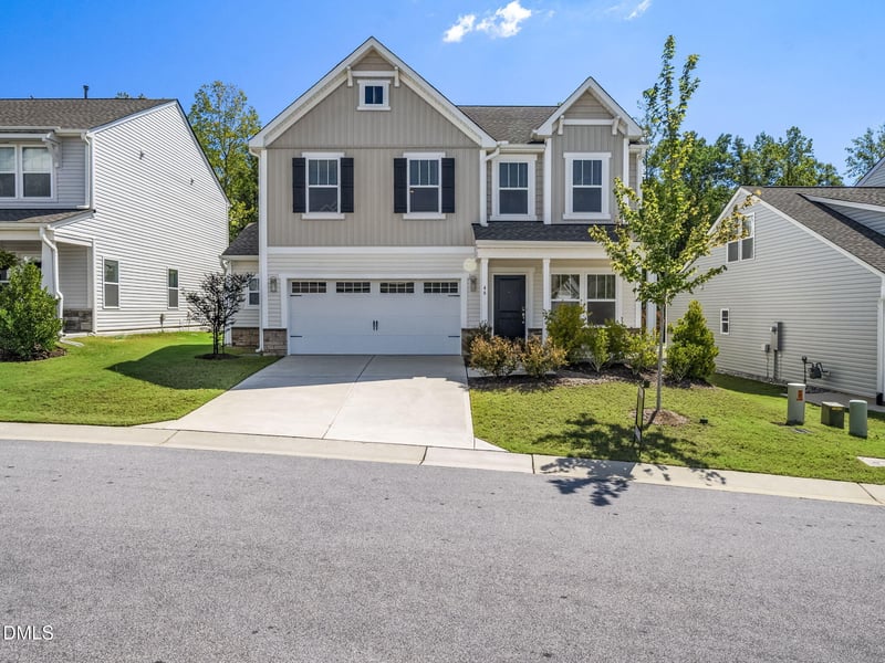 46 Curling Creek Dr, Clayton, NC 27527