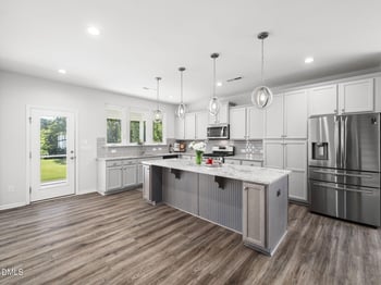 46 Curling Creek Dr, Clayton, NC 27527