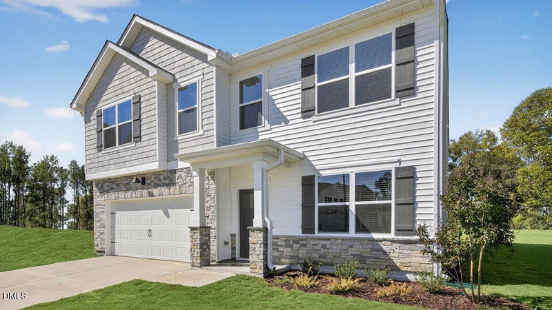 46 Esther Ct, Lillington, NC 27546