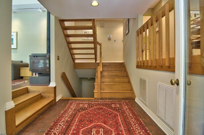 46 Green Mill Ln, Durham, NC 27707
