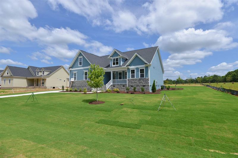 46 Old Hickory Dr, Raleigh, NC 27603