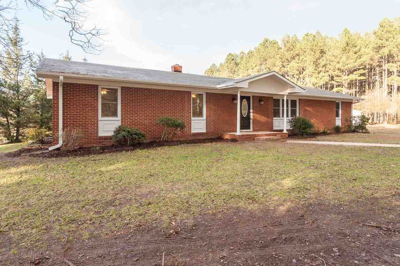 46 Pleasant Dr, Louisburg, NC 27549