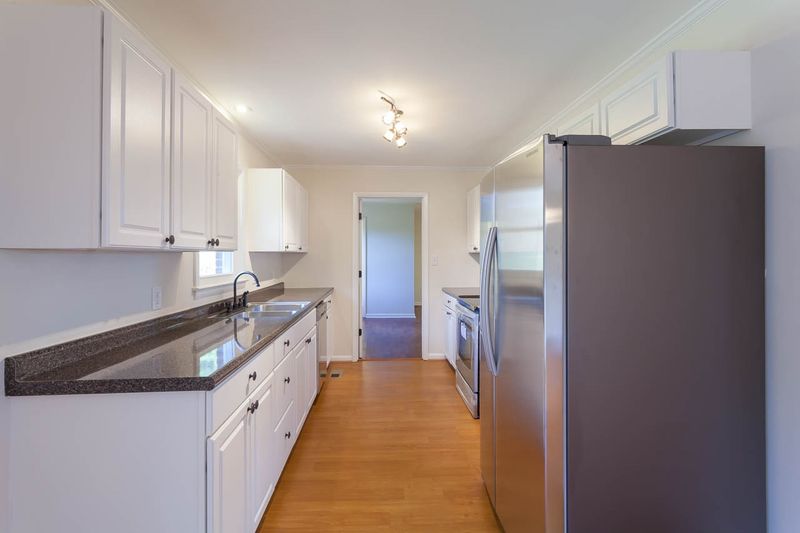 46 Pleasant Dr, Louisburg, NC 27549