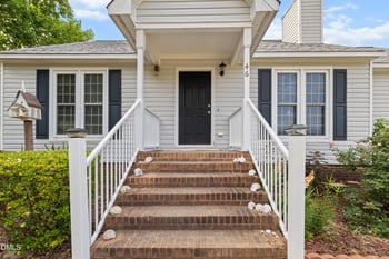 46 Richmond Dr, Clayton, NC 27527